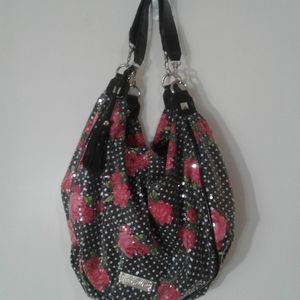 Betsyville shoulder bag